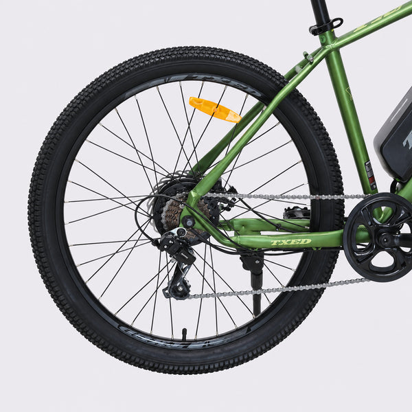 Green TXED Trail electric bike - rear wheel and tyre